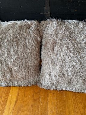 Pair of Shaggy Faux Fur Throw Pillows - Light Taupe